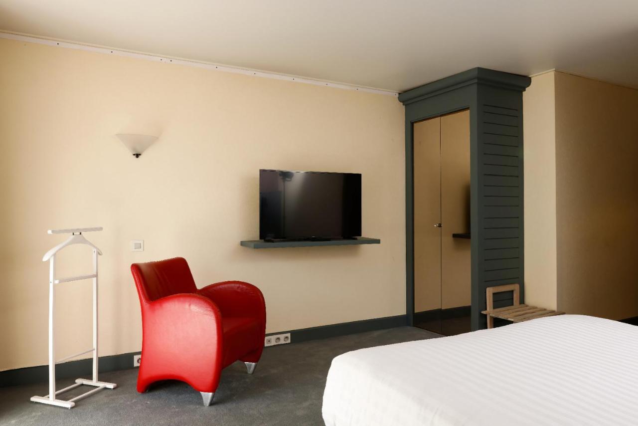 Carmel 1643 Otel Arbois Dış mekan fotoğraf